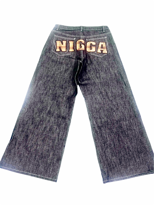 “Nigga” plaid embroidery beige